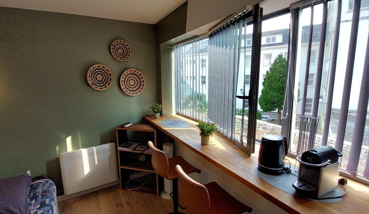 Vannes: Charmant Studio Sur Le Port Екстер'єр фото