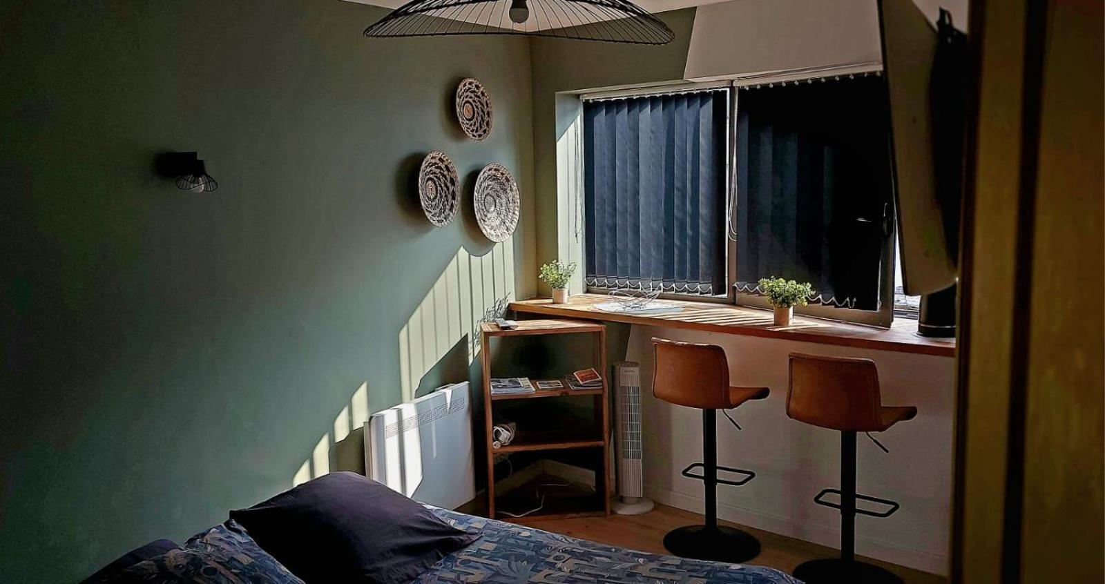 Vannes: Charmant Studio Sur Le Port Екстер'єр фото